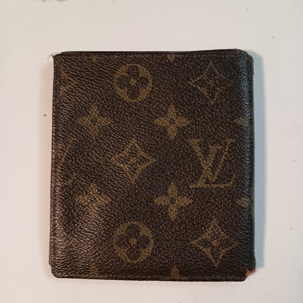 Authentic Louis Vuitton Monogram Billfold Wallet/ Card Holder - Picture 2 of 15